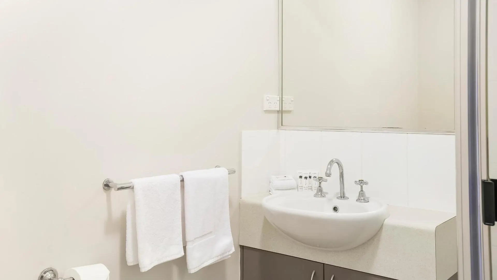Sunrise Palms - Spacious Cairns Convenience 0*,